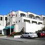 Beach House Inn and Suites