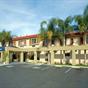 Howard Johnson Inn & Suites - Reseda at Hotels Combined
