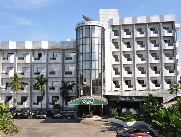 hotel le figaro douala photos