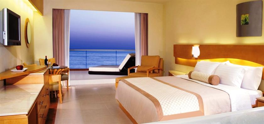 Beach Palace Resort Cancun