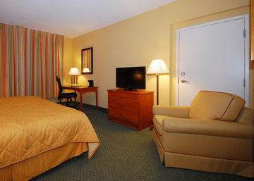 Comfort Inn & Suites Airport Miami Springs 5301 Nw 36Th Street