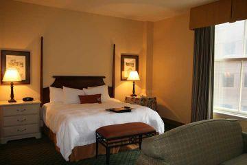 Hampton Inn Downtown New Orleans 226 Carondelet Street