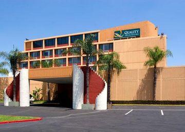 Quality Inn & Suites Montebello 7709 Telegraph Road