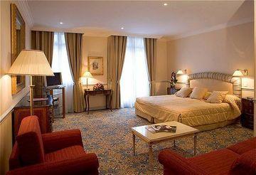 Fraser Suites Le Claridge Champs Elysees Paris 74 Avenue des Champs Elysees