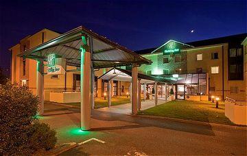 Photo from hotel 'Express By Holiday Inn Paris Charles De Gaulle Airport Roissy-en-France'