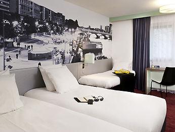 Hotel All Seasons Bibliotheque De France Paris 21 Rue De Tolbiac