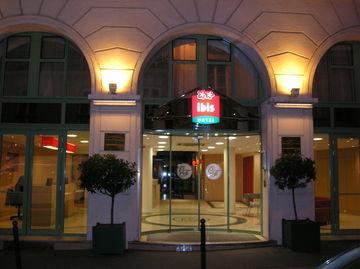 Hotel Ibis Paris Opera Le Peletier 19 Rue Buffault