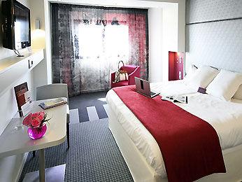 Mercure Paris Montmartre Hotel 3 Rue Caulaincourt