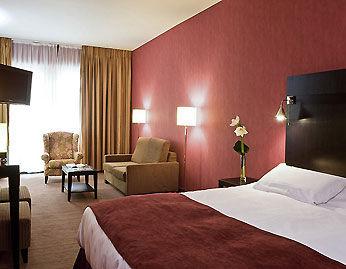 Hotel Mercure Bordeaux Chateau Chartrons 81 Cours Saint Louis