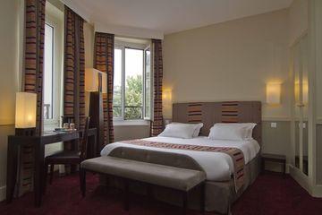 Hotel Plaza Etoile Paris 21 Avenue de Wagram