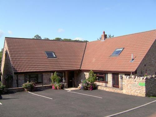 Primrose Hill Bed & Breakfast Shepton Mallet Knowle Farm Bungalow West Compton