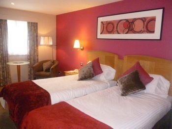 Menzies Dyce Hotel Airport Aberdeen Farburn Terrace