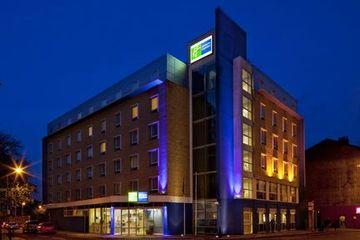 Holiday Inn Express Earls Court 295 North End Road
