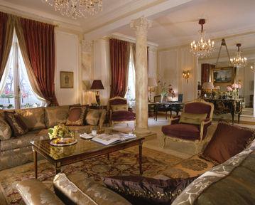 Plaza Athenee Hotel Paris 25 Avenue Montaigne