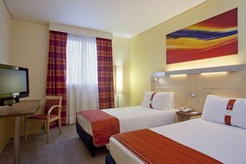 Holiday Inn Express Bergamo West Mozzo Via Fausto Radici 1