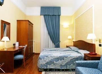 Lancaster Hotel Milan Via Abbondio Sangiorgio 16