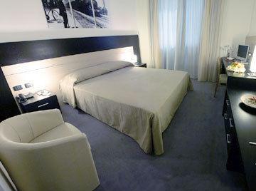 My One Hotel Carpi Via Delle Magliaie 2/4