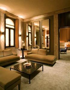 Park Hyatt Hotel Milan Via Tommaso Grossi 1