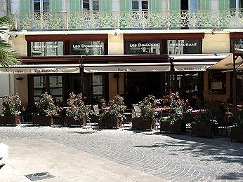 Hotel Mercure Cite Des Papes Avignon 1 Rue Jean Vilar