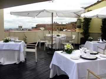 Agora Hotel Caceres Calle Parras 25