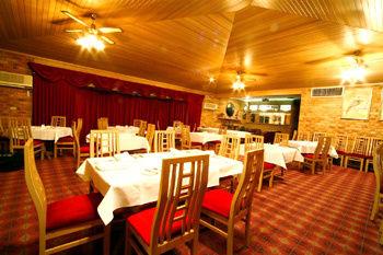 BEST WESTERN Pines Country Club Motor Inn 103-125 Numurkah Rd