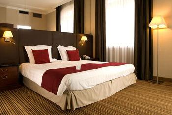 Best Western Premier Carrefour De L Europe Hotel Brussels Rue Du Marche Aux Herbes 110