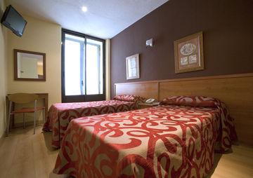 Persal Hostal Madrid Plaza del Angel 12