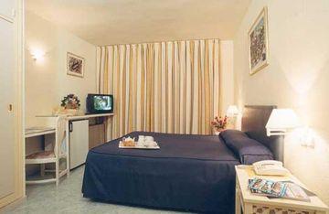 Hotel Marbella Inn Calle Jacinto Benavente s/n