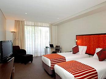 Mercure Centro Hotel Port Macquarie 103 William Street