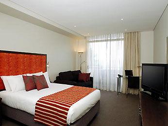 Mercure Centro Hotel Port Macquarie 103 William Street