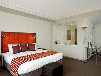 Mercure Centro Hotel Port Macquarie 103 William Street