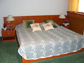 Anna Hotel Budapest Gyulai Pál u. 14