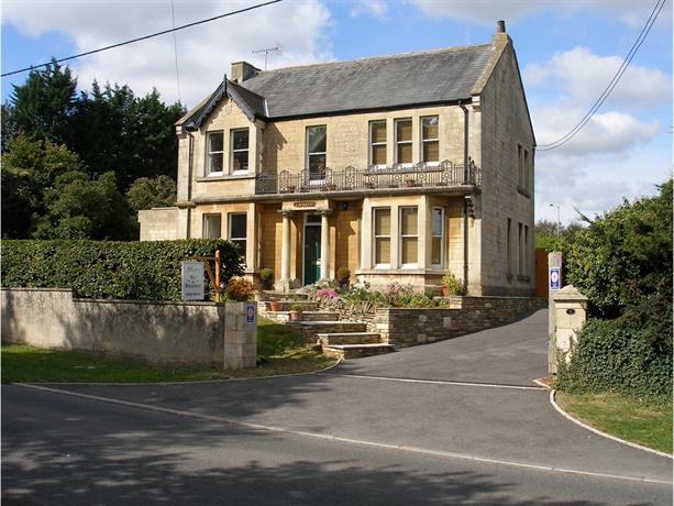 The Hollies Bed and Breakfast Corsham 6 Bradford Road