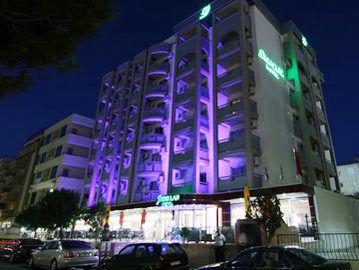 Dabaklar Hotel Kusadasi Candan Tarhan Bulvarı No 42