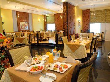 Al Jawhara Metro Hotel Dubai Opposite Al Maktoum Hospital, near Union Metro Station, 19th A Al Rigga Street