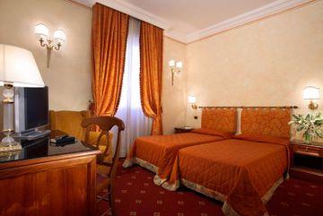 Grand Hermitage Hotel Rome Via East Vajna 12-18