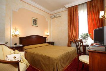 Grand Hermitage Hotel Rome Via East Vajna 12-18