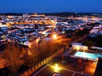 Pousada De Estremoz Rainha Santa Isabel Hotel Largo Dom Dinis 1