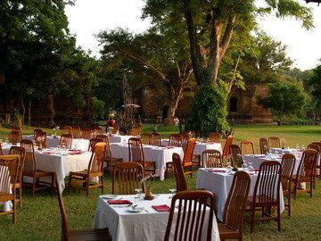 Bagan Hotel River View Between Gawdawpalin Temple And Archeological Museum Nyaung Oo District