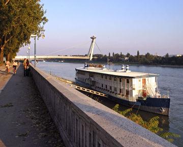 Botel Marina Bratislava Nabrezie arm. Gen. L. Svobodu