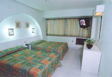 Caribe Internacional Hotel Cancun Ave. Yaxchilan y Sunyaxchen No. 3