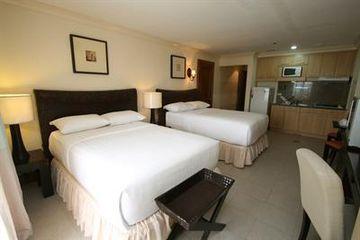 Crown Regency Suites Mactan Lapu-Lapu City Maximo Patalinhug Jr Avenue