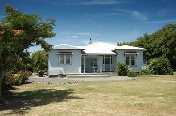 Fairhall Estate Hotel Napier Corner Haumoana & Parkhill Roads Haumoana