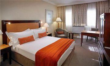 Southern Sun Grayston Sandton Hotel Johannesburg Corner Rivonia and Grayston Drive Sandton