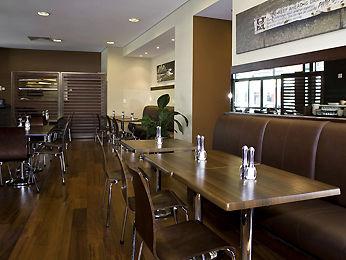 Ibis Hotel Wellington 153 Featherston Street