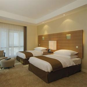 Movenpick Tower & Suites Doha West Bay