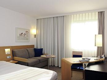 Novotel Hotel Breda Dr Batenburglaan 74