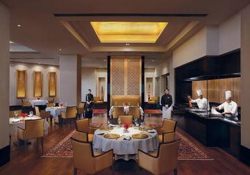 Oberoi Hotel Mumbai Nariman Point