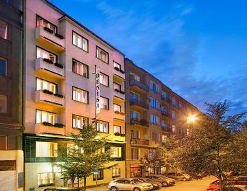 Denisa Hotel Prague Narodni obrany 33