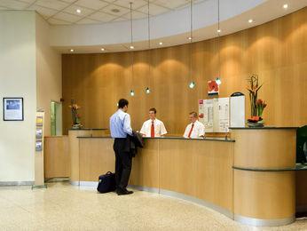 Hotel Ibis Praha Wenceslas Square Katerinska 36